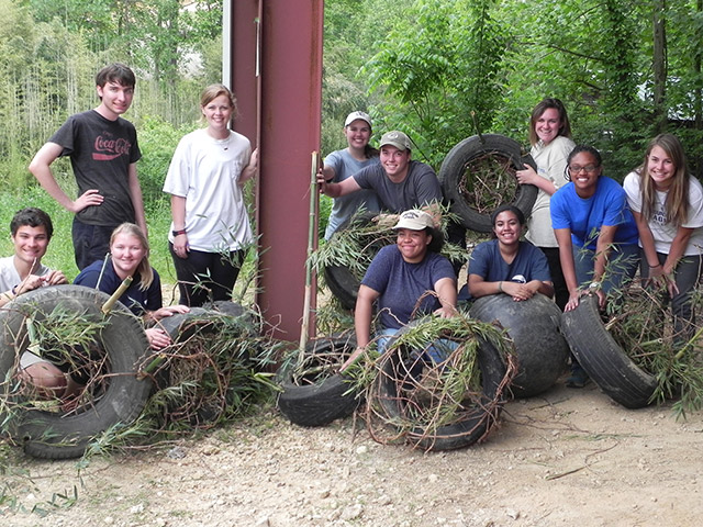 Students from Georgia Southern University spent a week of summer vacation volunteering at TES